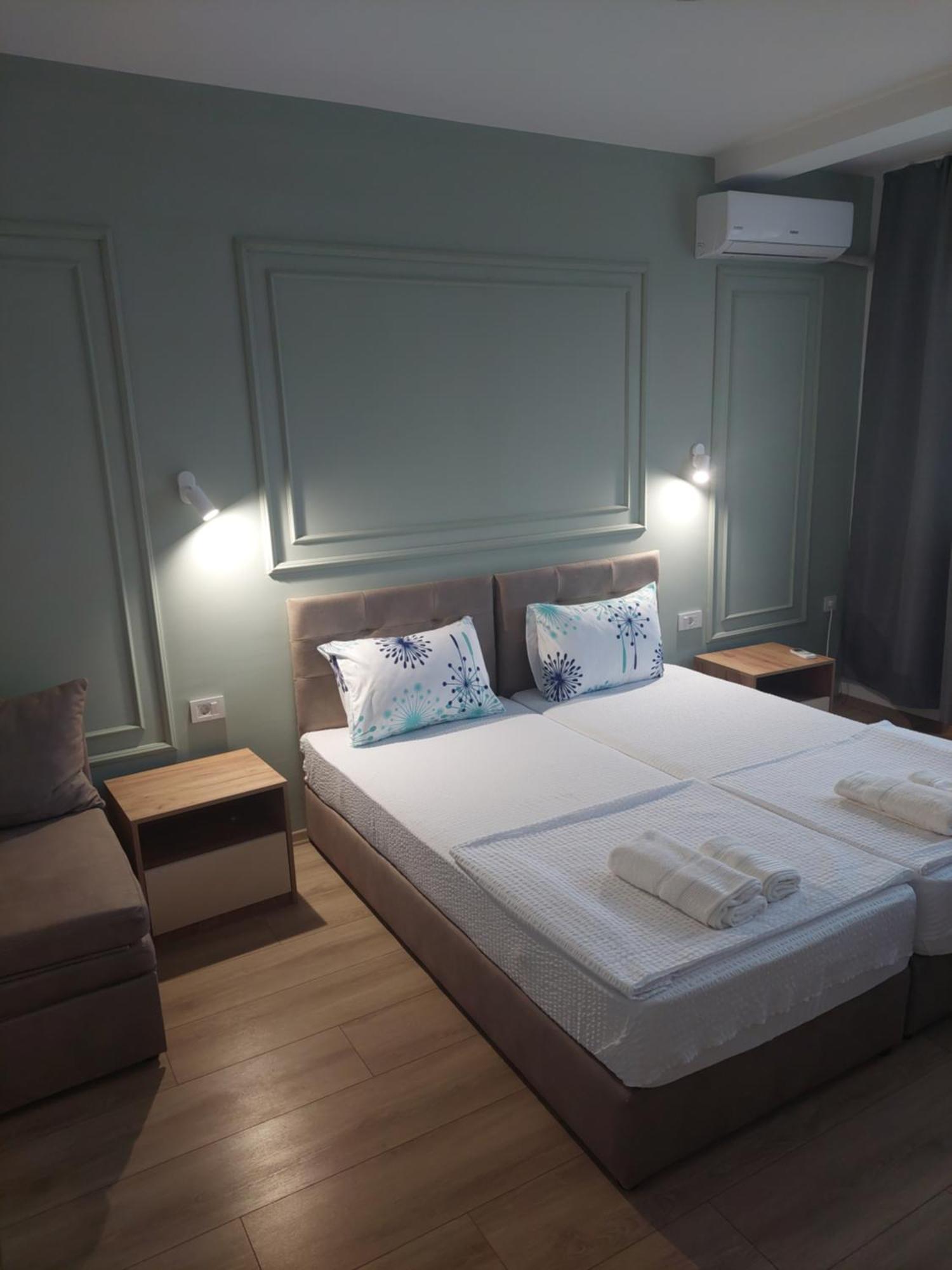 סטרוגה Lotos Apartments מראה חיצוני תמונה