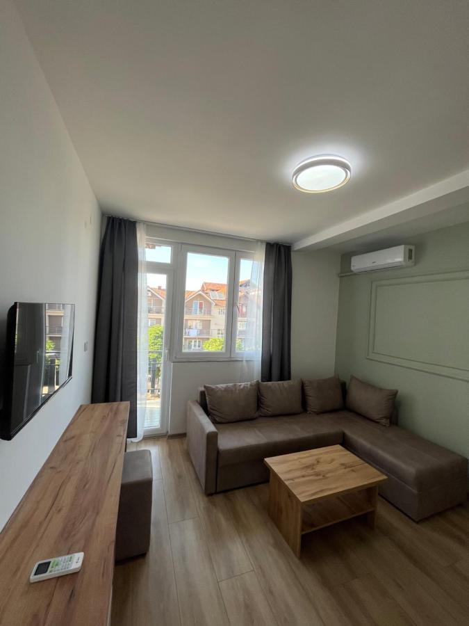 סטרוגה Lotos Apartments מראה חיצוני תמונה
