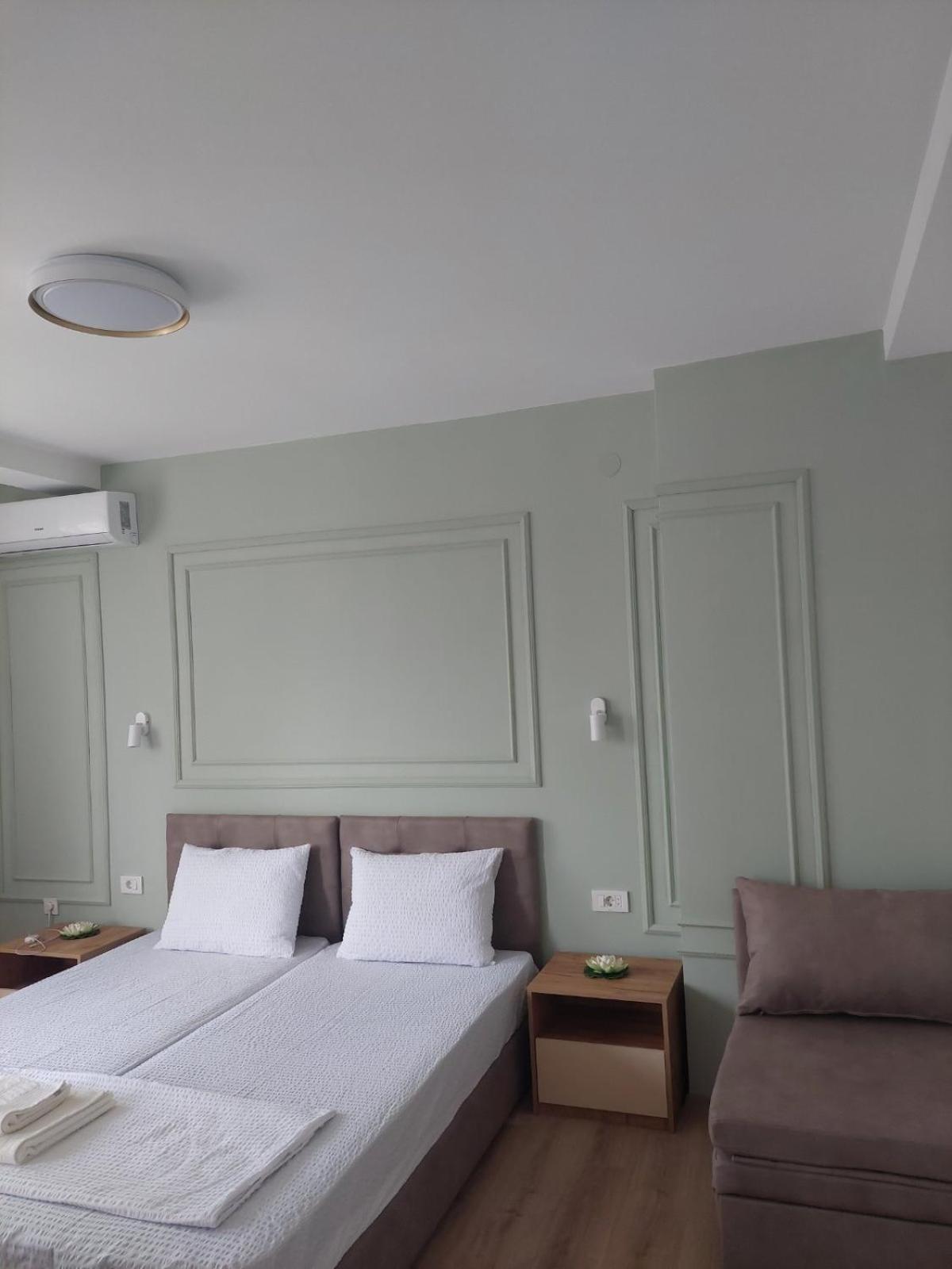סטרוגה Lotos Apartments מראה חיצוני תמונה
